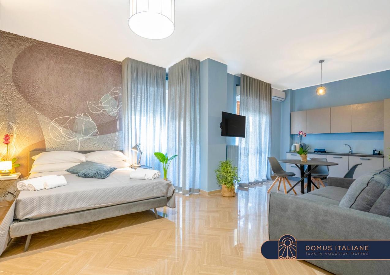 City Gate - Luxury Suites Бари Экстерьер фото